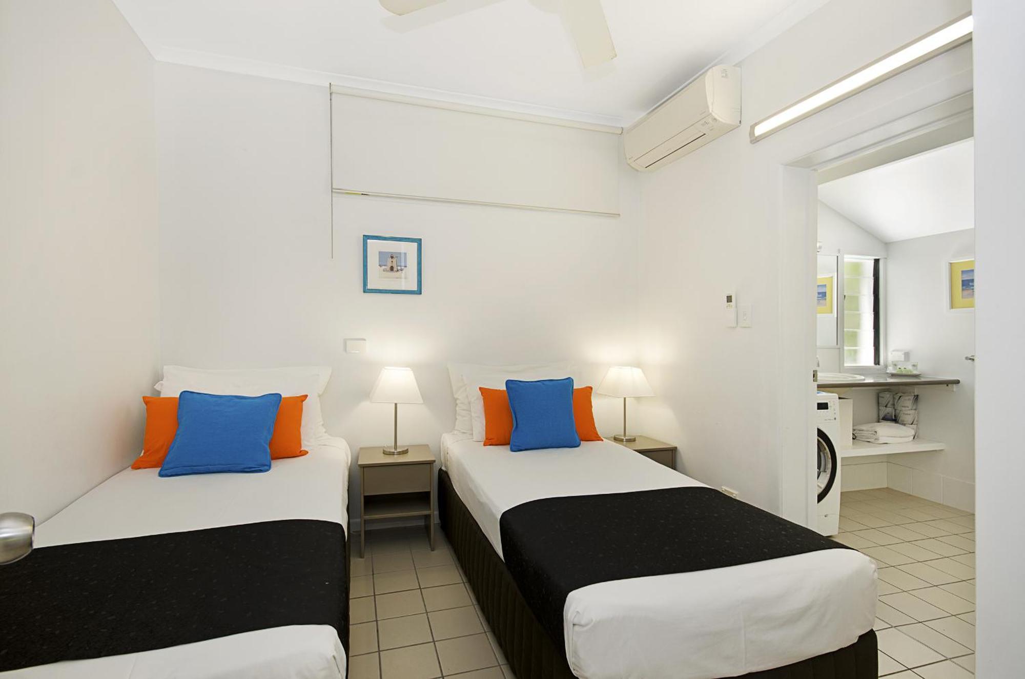 By The Sea Port Douglas Room photo